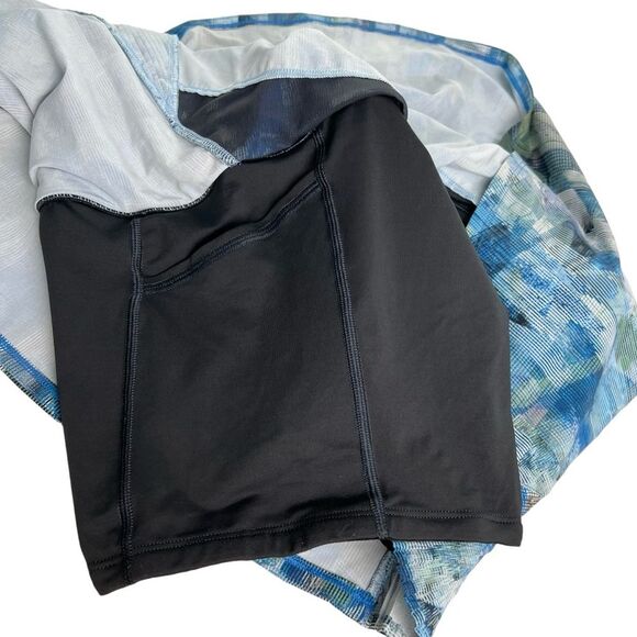 lululemon Women's Play off the Pleats Skirt 13" sz 12 Multi Blue Tennis Golf - Picture 10 of 10